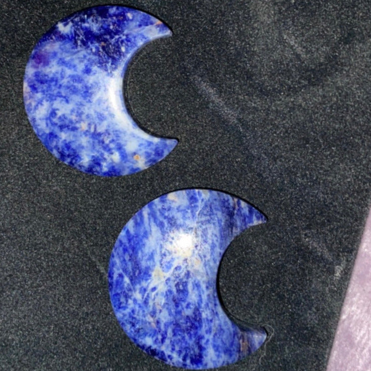 Sodalite Moon